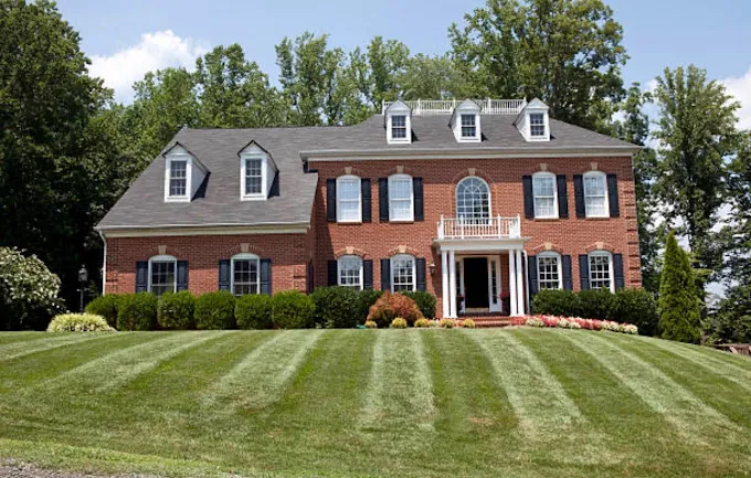 Landmark Roofing Picture 1