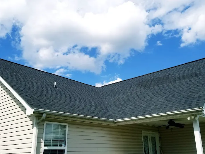 Premier Roofing 704 Picture 4