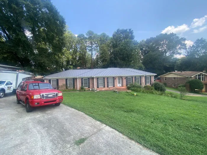 Colony Roofers Picture 4