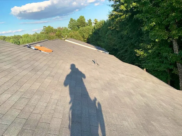 Colony Roofers Picture 6