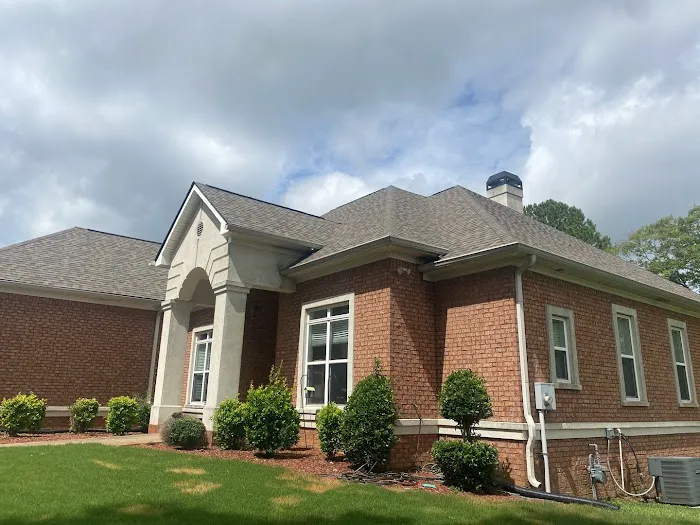 Colony Roofers Picture 2