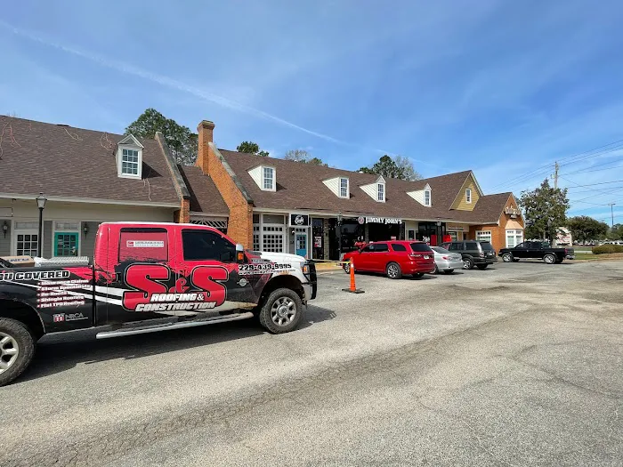 S&S Roofing and Construction Picture 1