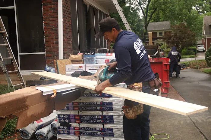 Rosie's Roofing and Restoration Picture 2