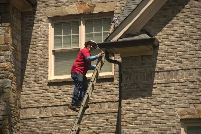 Rosie's Roofing and Restoration Picture 6