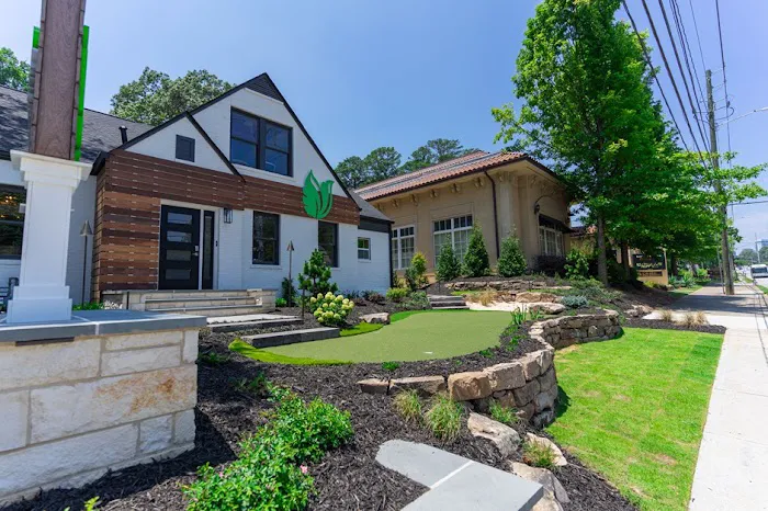 Outdoor Makeover Roofs & Exteriors LLC Picture 1