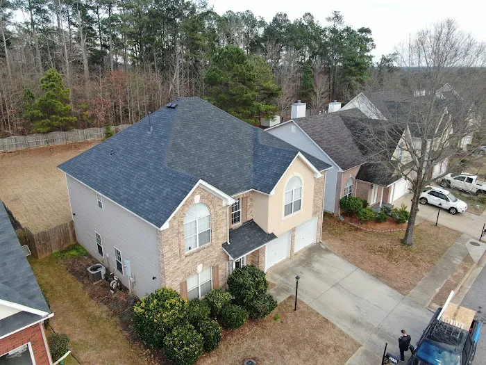 RST Roofing and Renovations, LLC Picture 1