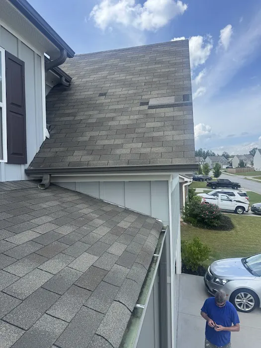 Mosaic Roofing Company LLC Picture 5