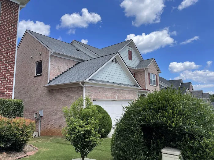 GMG ROOFING DIVISION LLC Picture 2