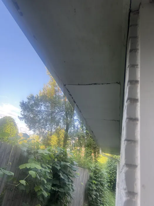 Certified Roofing & Gutters Picture 1