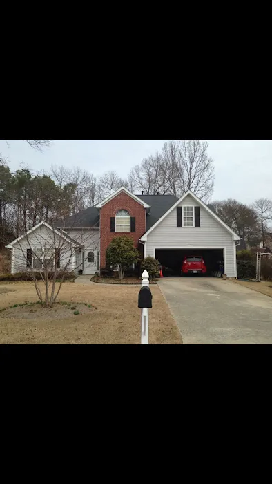 Detailed Roofing and Construction Picture 9