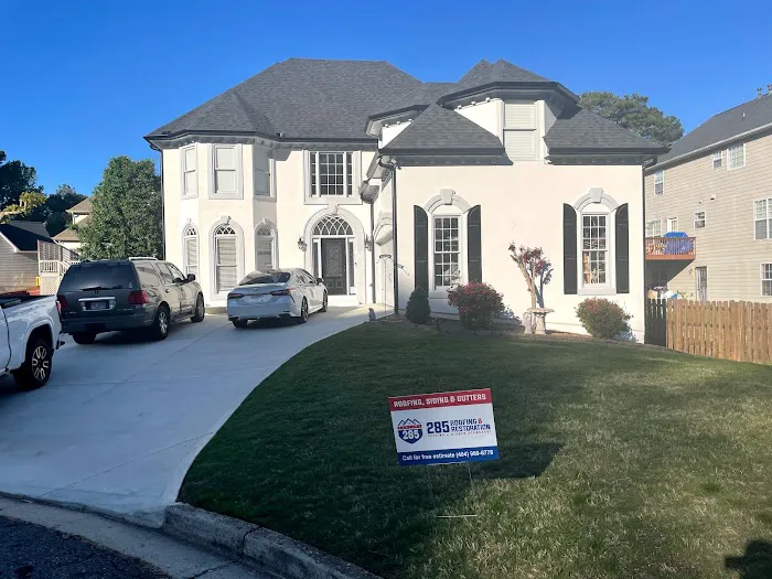 285 Roofing & Restoration Picture 3