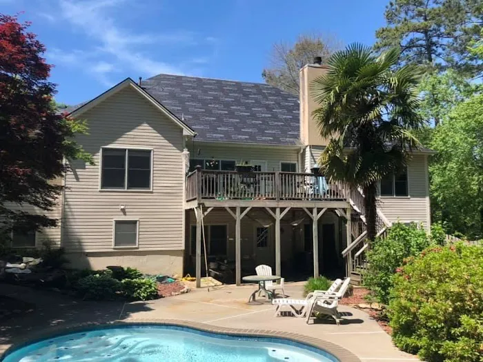 Mr. Roofing and Construction, LLC Picture 4