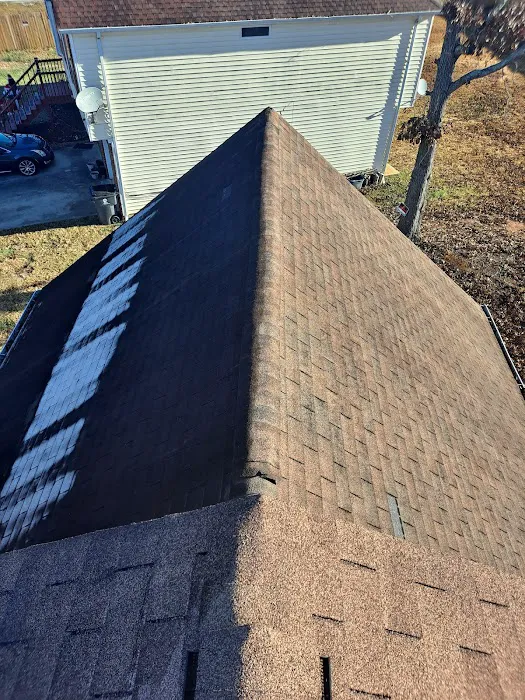 Adrian's Roofing & Restoration Picture 1