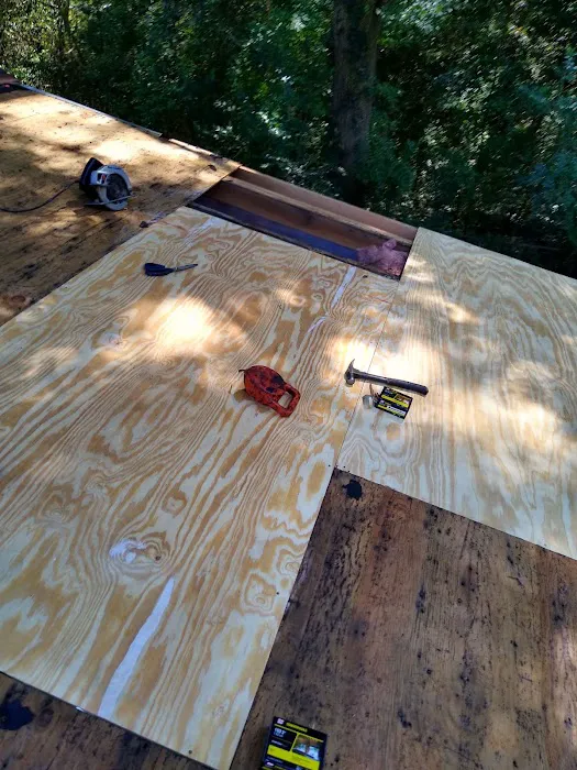 Dad and Son Roofing LLC Picture 1