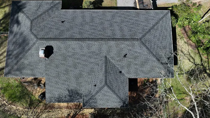 HILL TOP ROOFING & CONSTRUCTION Picture 3