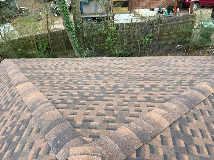 HILL TOP ROOFING & CONSTRUCTION Picture 5