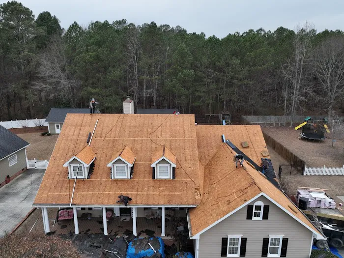 Preferred Exteriors, LLC Picture 3