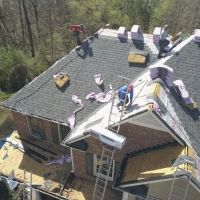 Reyes Roofing & Construction ico