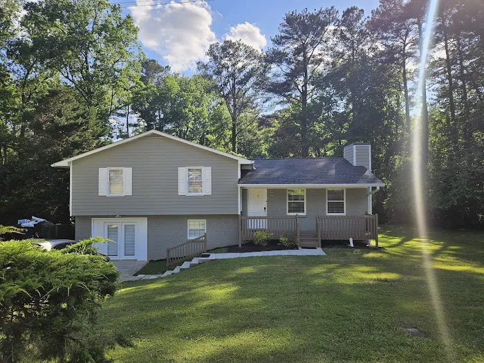 Mr. Roofer Picture 10