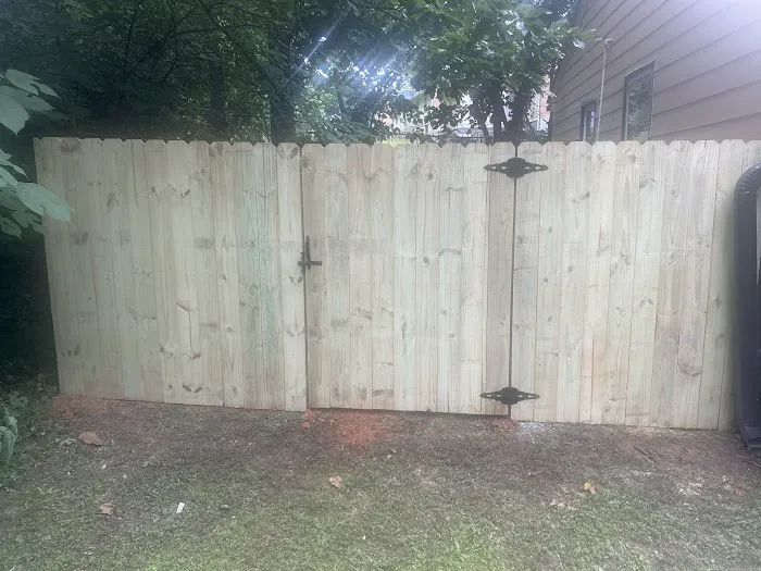 ReyLo Construction Group Picture 1