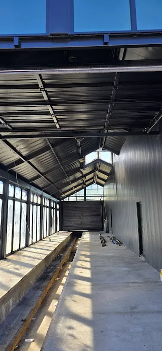 D & G Roofing and Painting Picture 7