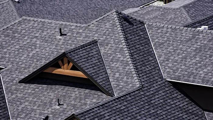 B & W Roofing and Gutters Picture 4