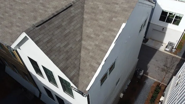 B & W Roofing and Gutters Picture 7