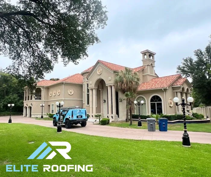 Elite Roofing LLC Picture 1