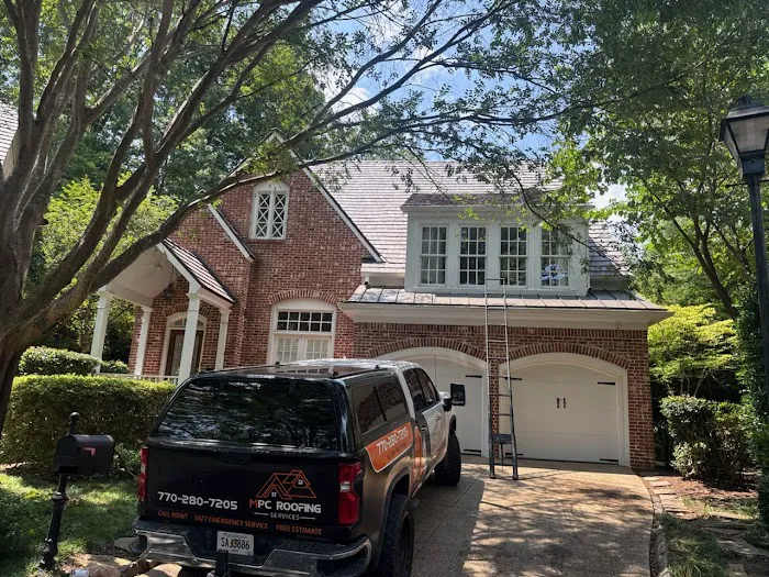 MPC Roofing & Construction Picture 1