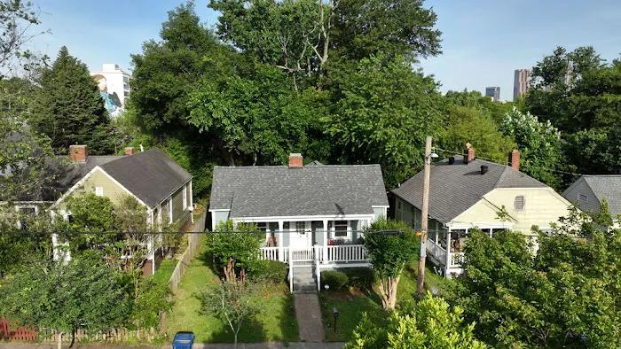 Summit Roofing Picture 1