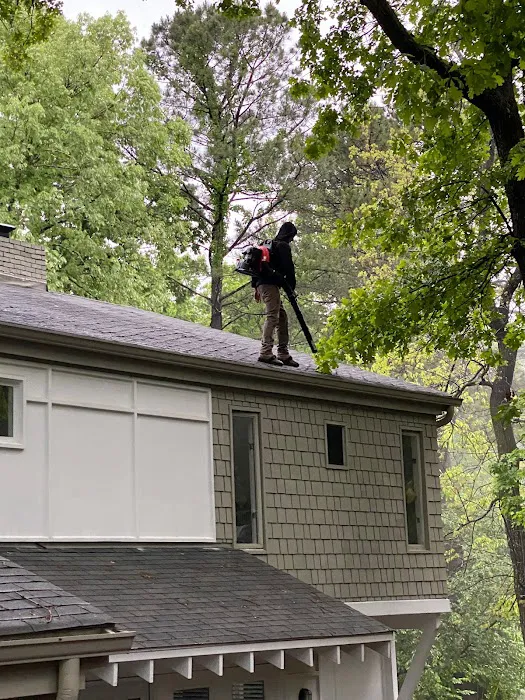 Eclipse Roofers Picture 7