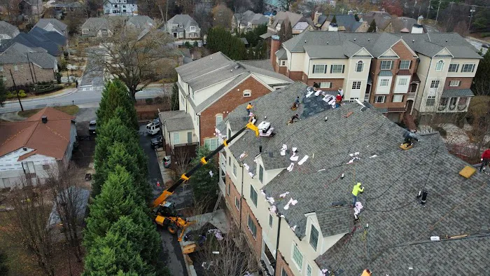 Eclipse Roofers Picture 5