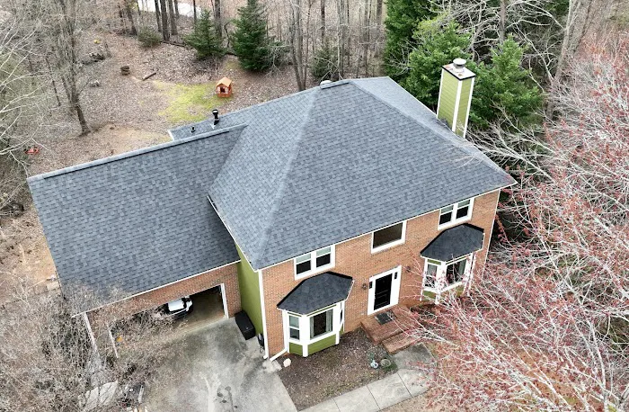 American Roofing & Restorations Picture 3