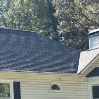 Ideal Roofing & Exteriors ico