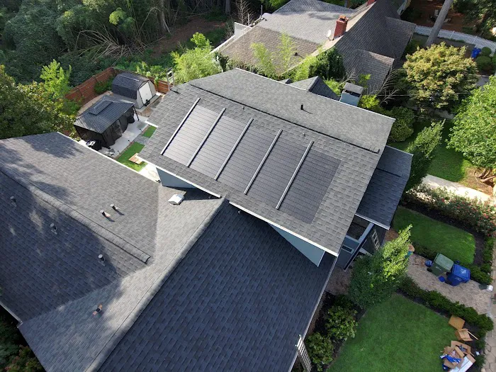 Retro Roofers Picture 7