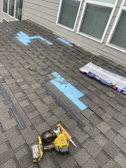 Eagle roofing and Home Repairs LLC Picture 5