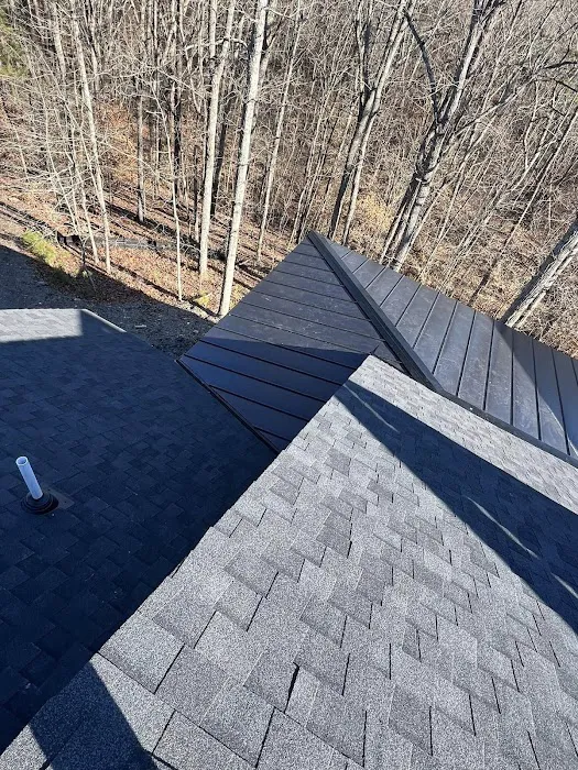 M.R. Roberson Roofing Picture 4