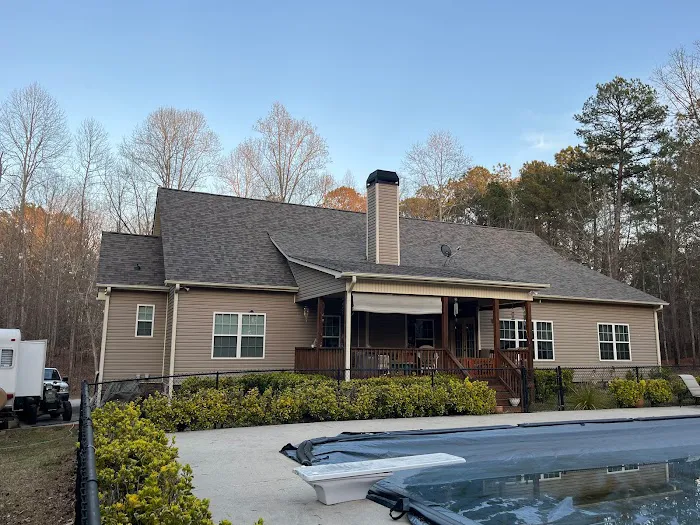 EXTRA ROOFING by Linaje Enterprises LLC Picture 6