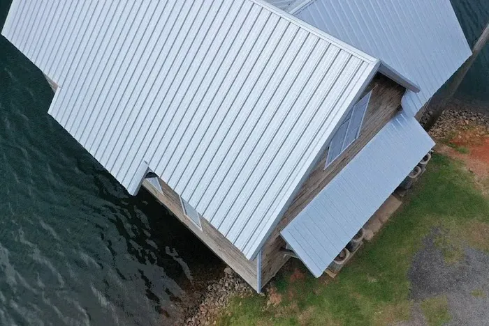 Venture Roofing & Exteriors Picture 4