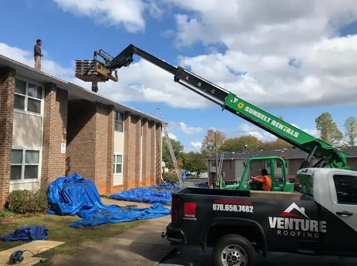 Venture Roofing & Exteriors Picture 6