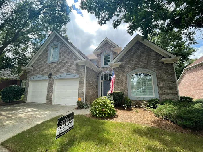 BlueBuilt Roofing & Siding Picture 9
