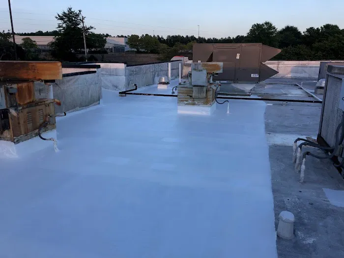Raymond's Roofing LLC Picture 1