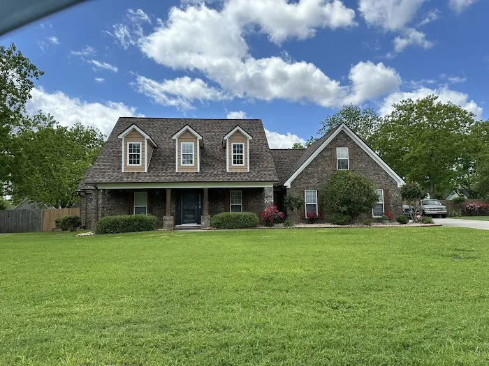 Bravo Company Roofing Picture 1