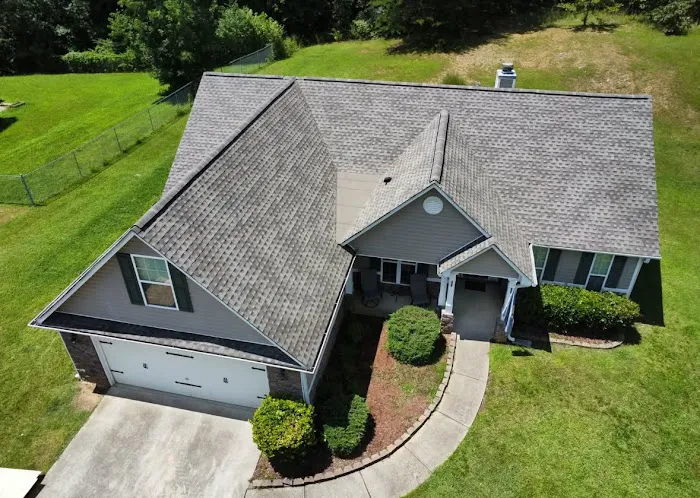 Dynamic Roofing and Construction LLC Picture 3