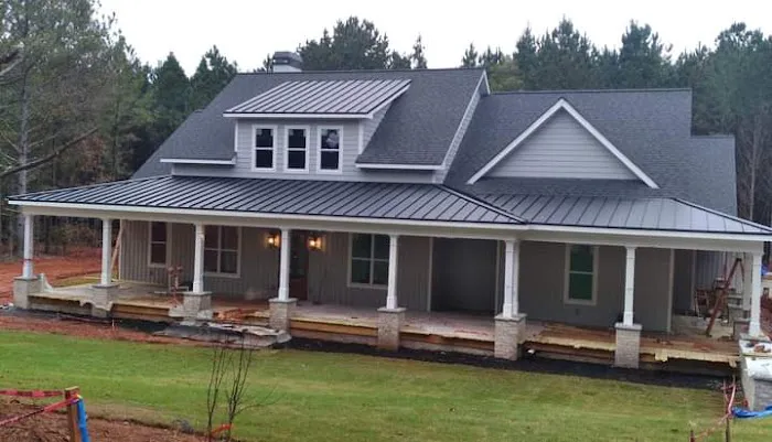 Stephens Roofing & Construction Picture 1