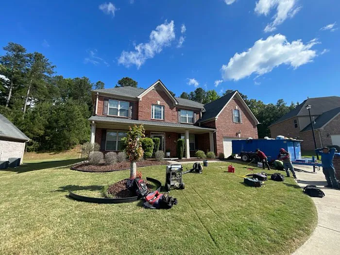 Golden Roofing and Construction Picture 10