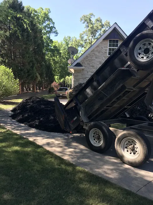 Service PRO'S Roofing and Gutters Picture 7