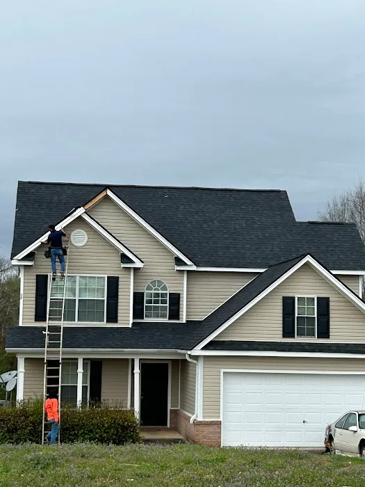 Service PRO'S Roofing and Gutters Picture 10