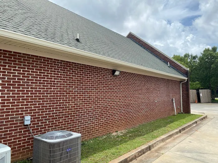 Renova Exteriors Picture 2