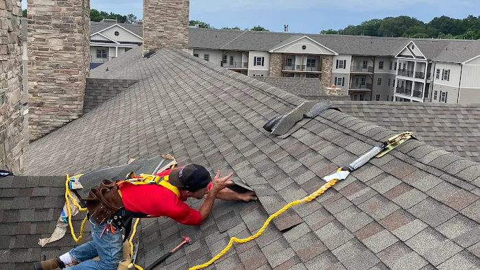 Shelter Guard Roofing and Gutters Picture 1